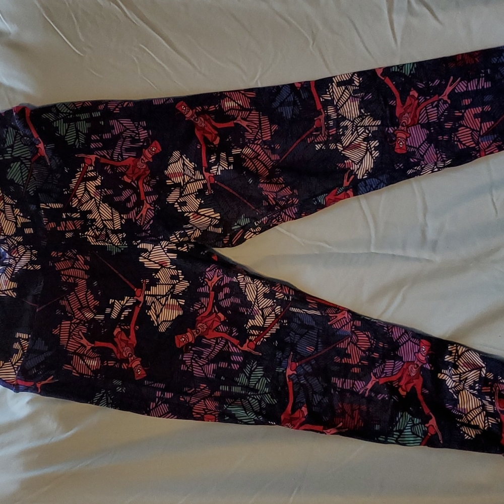 Lularoe Dr Facilier leggings